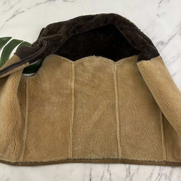 River Mens Vintage 70s Suede Sherpa Lined Vest Size 44 XL Brown Patchwork West - Picture 5 of 10